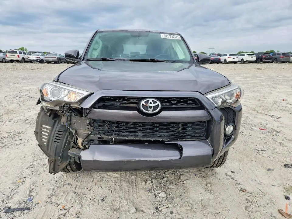 2014 TOYOTA 4RUNNER SR5  