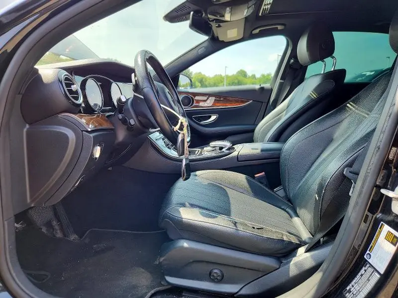 2017 MERCEDES-BENZ E 300 4MATIC  