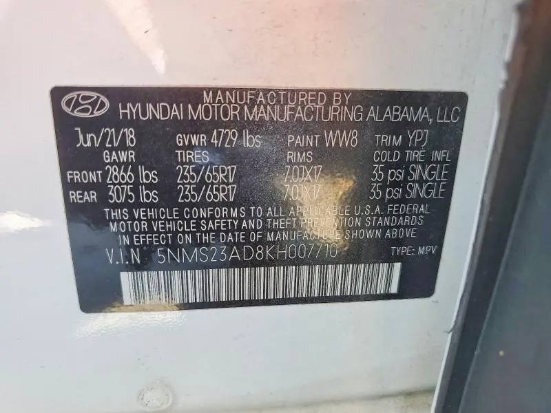 2019 HYUNDAI SANTA FE SE  