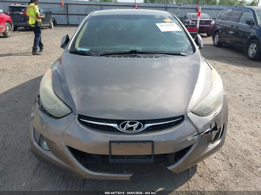 2013 HYUNDAI ELANTRA GLS