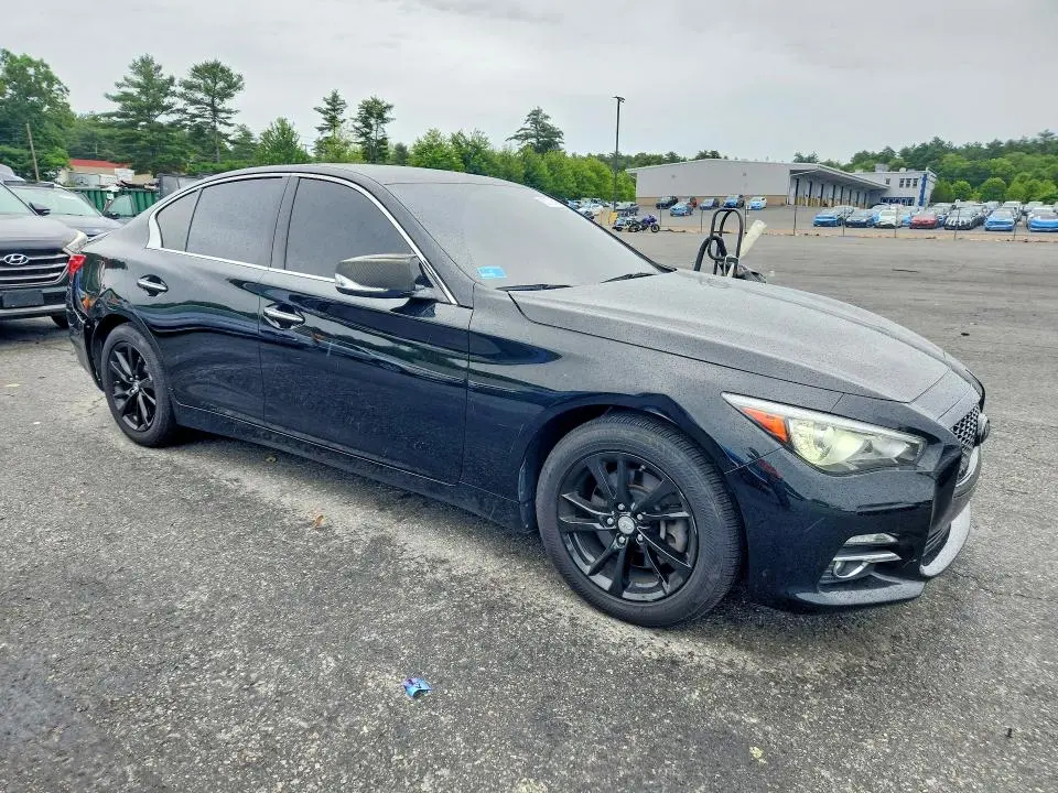 2015 INFINITI Q50 BASE  