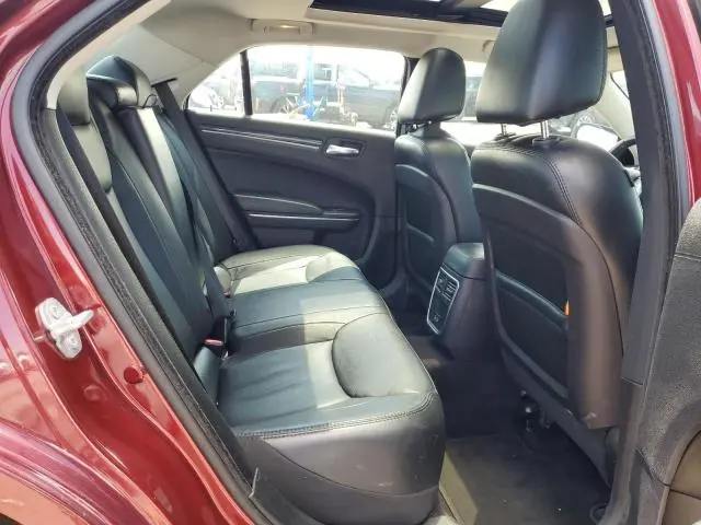2016 CHRYSLER 300 LIMITED  