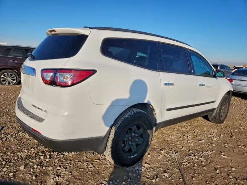2016 CHEVROLET TRAVERSE LS  