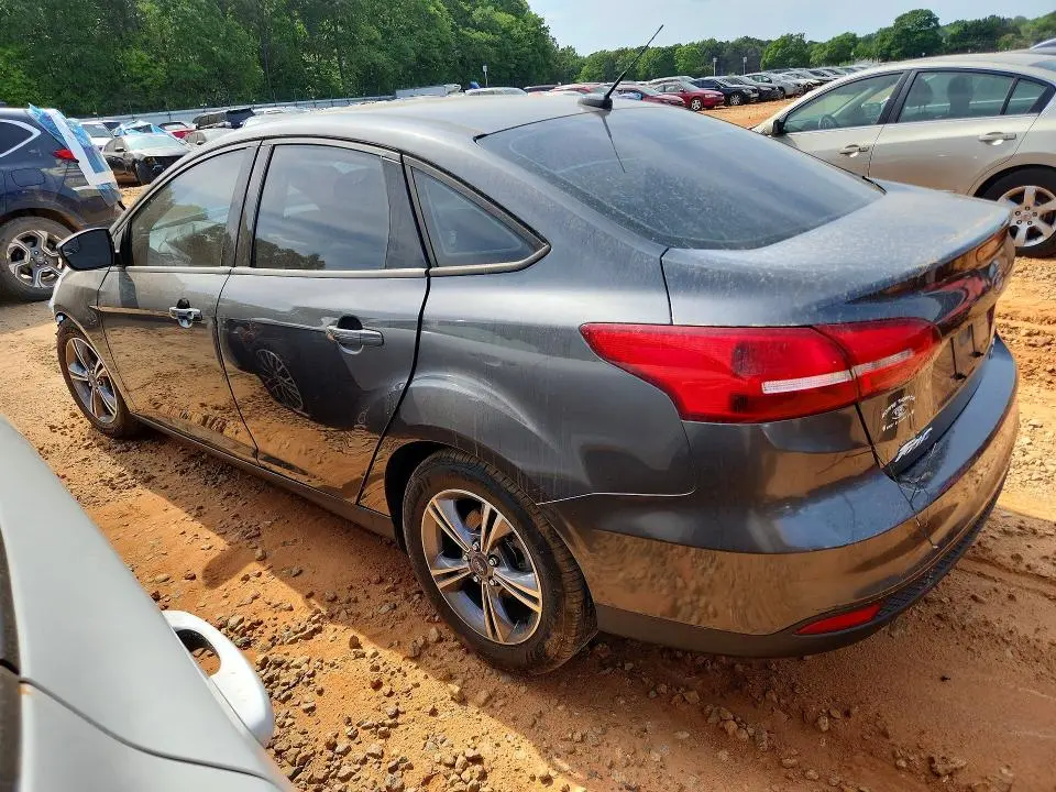 2018 FORD FOCUS SE  