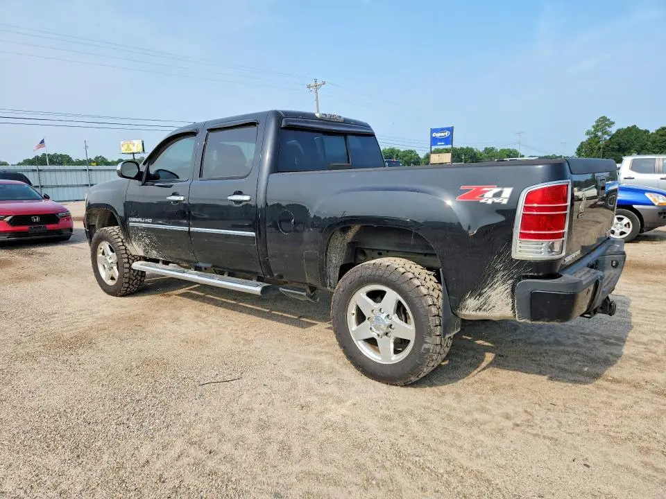 2013 GMC SIERRA K2500 DENALI  