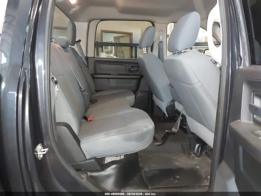 2019 RAM 1500 CLASSIC TRADESMAN  4X4 5'7 BOX