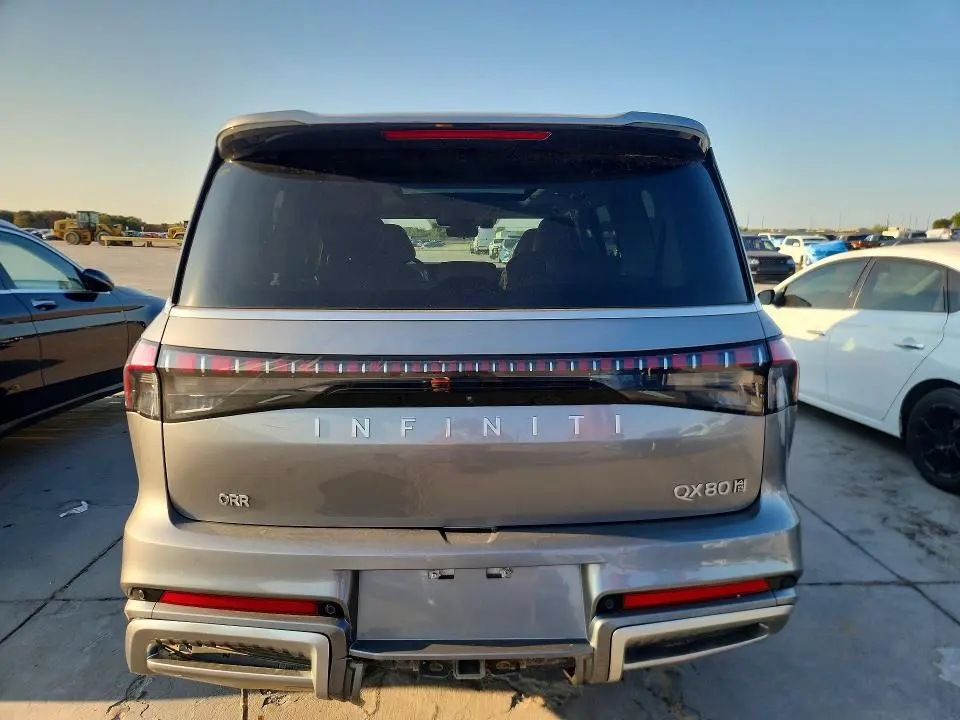 2025 INFINITI QX80 SENSORY  