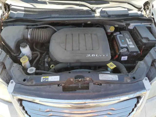 2013 CHRYSLER TOWN & COUNTRY TOURING  