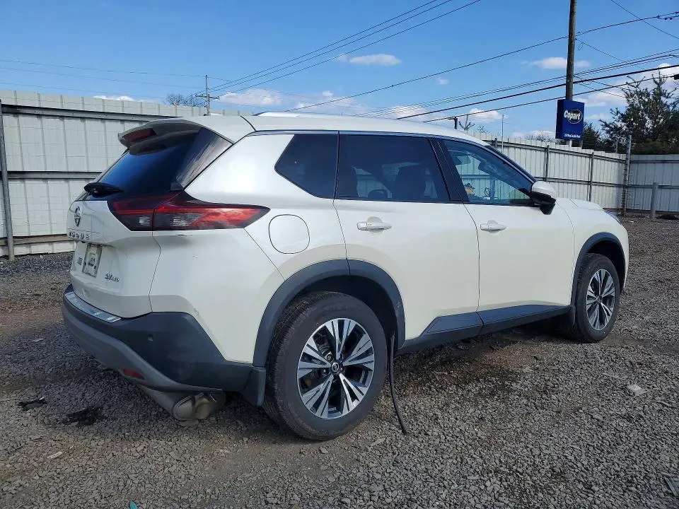 2021 NISSAN ROGUE SV  