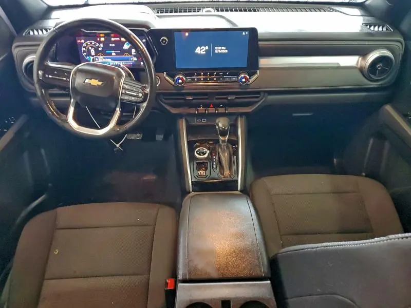 2025 CHEVROLET COLORADO LT  