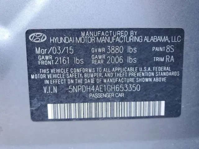 2016 HYUNDAI ELANTRA SE  