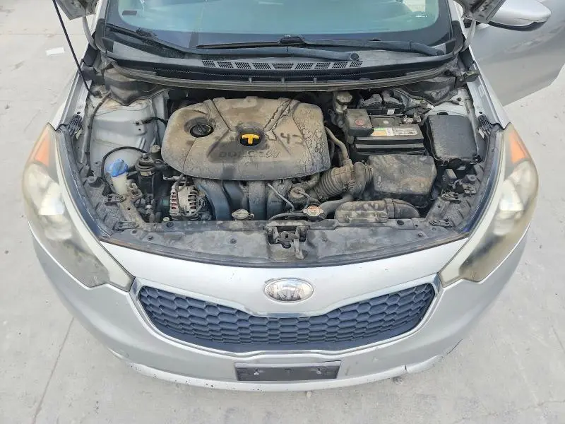 2014 KIA FORTE LX  
