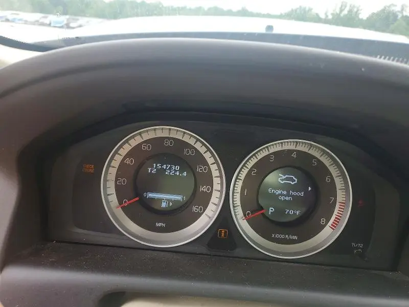 2013 VOLVO XC60 3.2  