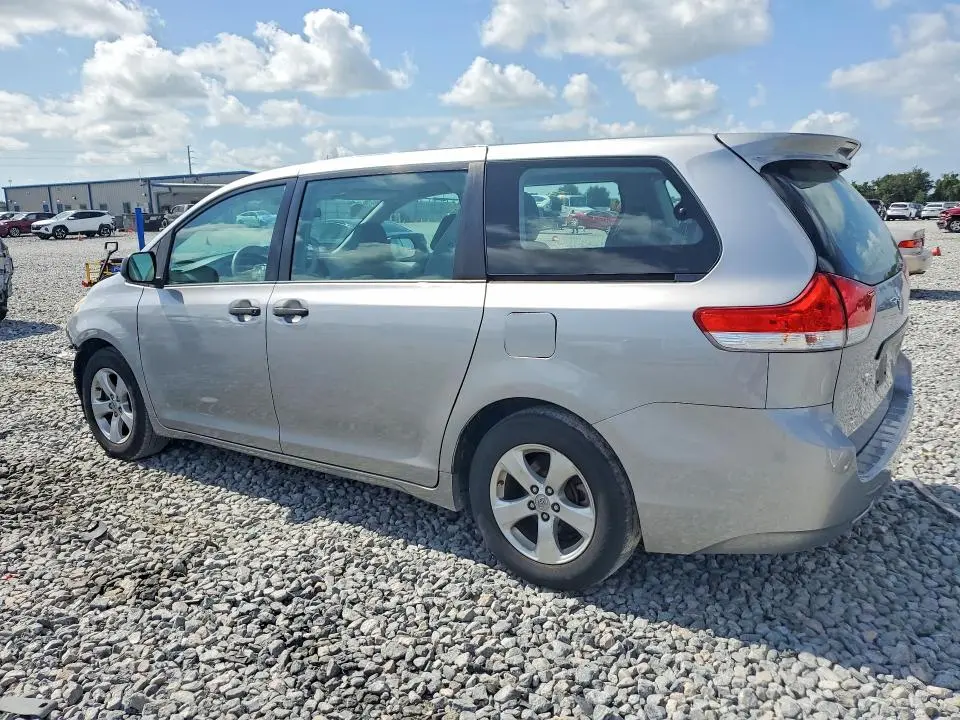 2012 TOYOTA SIENNA BASE 7-PASSENGER  