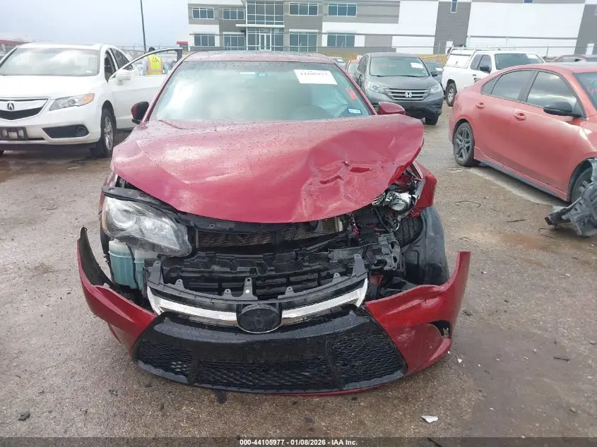 2015 TOYOTA CAMRY XSE