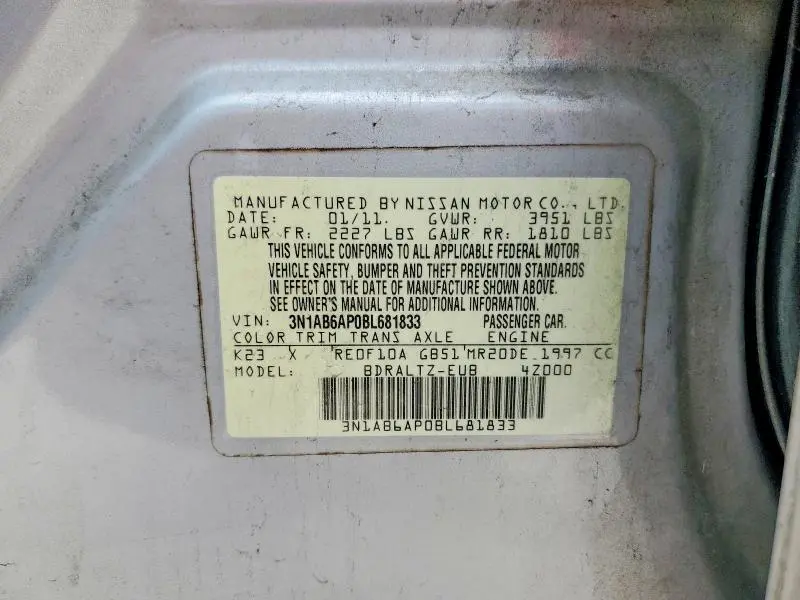 2011 NISSAN SENTRA 2.0  