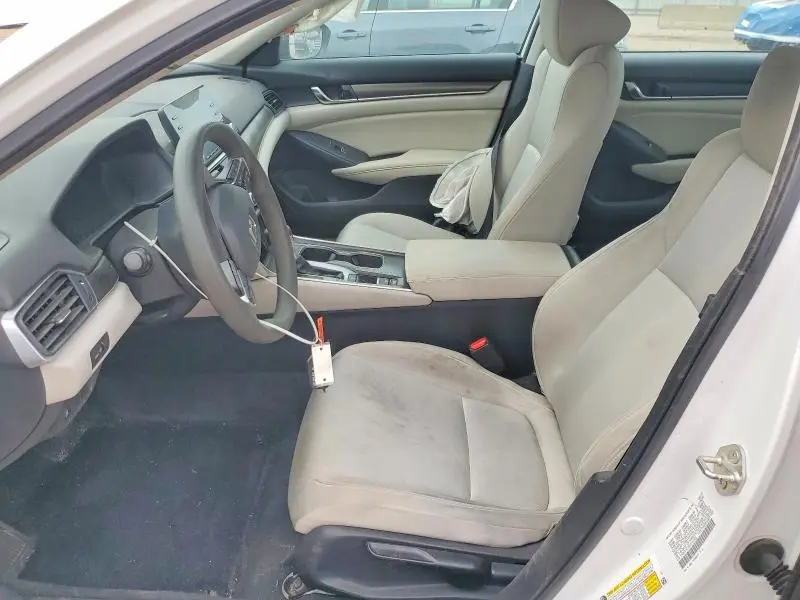 2019 HONDA ACCORD LX  
