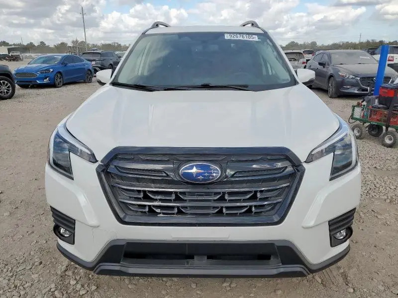 2024 SUBARU FORESTER LIMITED  