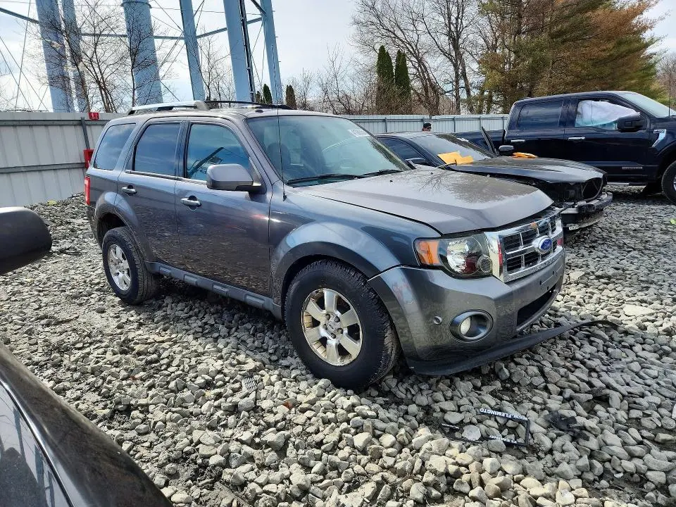 2011 FORD ESCAPE   