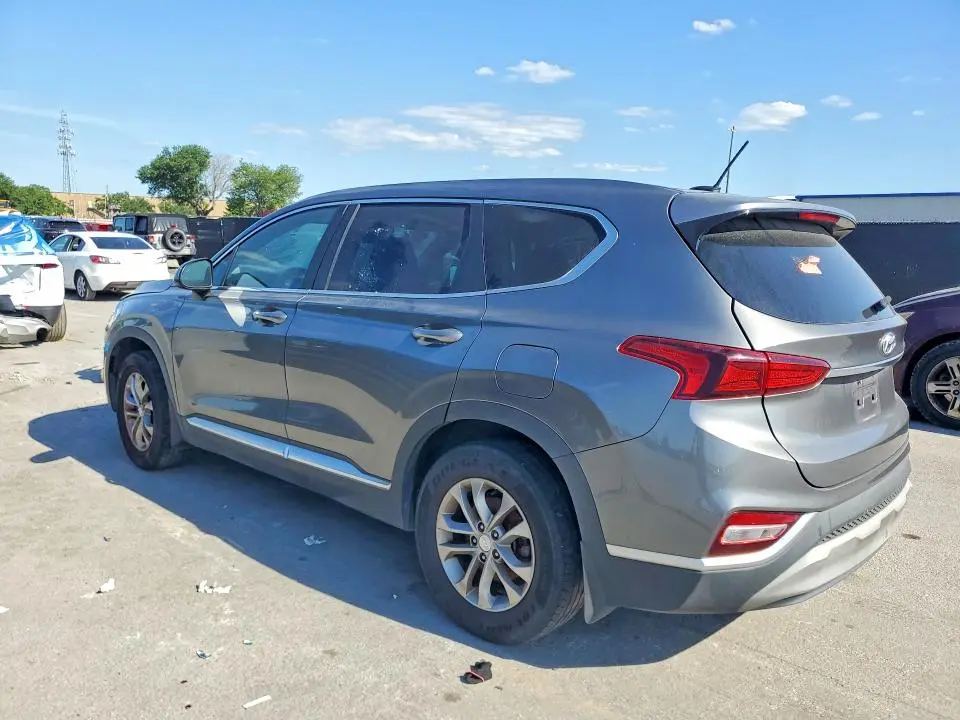 2019 HYUNDAI SANTA FE SE  