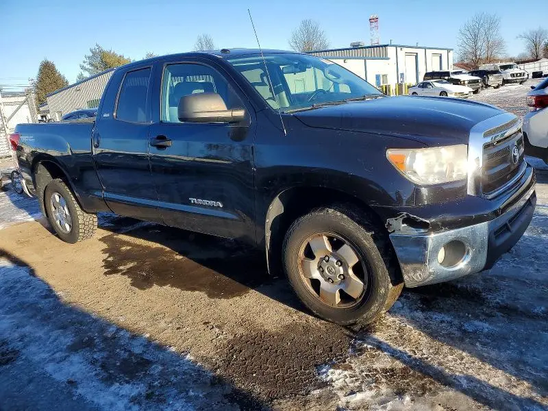 2011 TOYOTA TUNDRA DOUBLE CAB SR5  