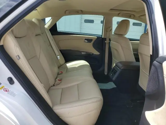 2016 TOYOTA AVALON XLE  