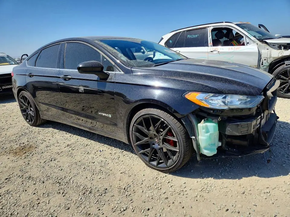 2019 FORD FUSION SE  