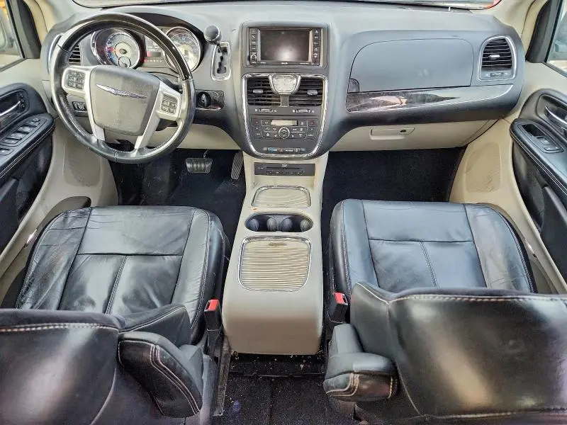 2015 CHRYSLER TOWN & COUNTRY LIMITED PLATINUM  