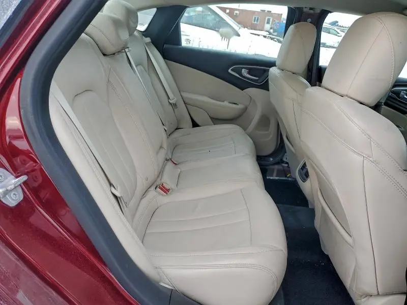 2016 CHRYSLER 200 LIMITED  