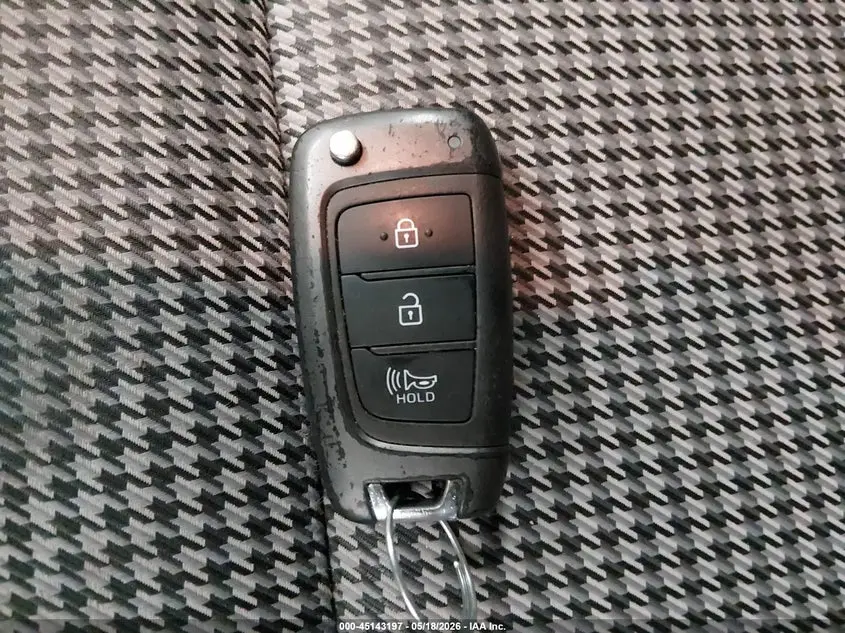 2022 HYUNDAI KONA SE