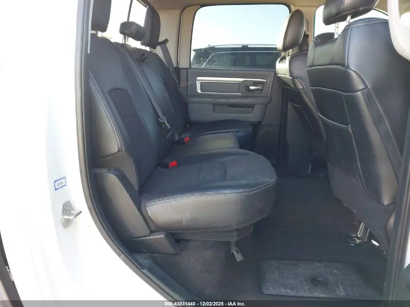 2017 RAM 1500 LONE STAR SILVER  4X4 5'7 BOX