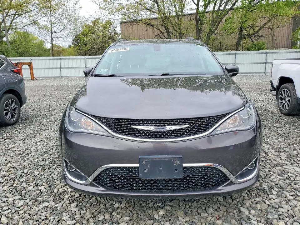 2017 CHRYSLER PACIFICA TOURING L  