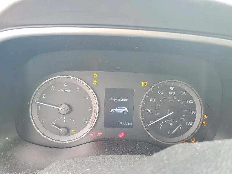 2019 HYUNDAI TUCSON SE  