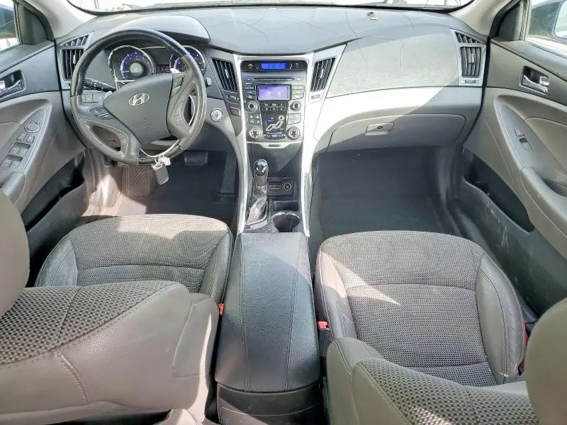 2013 HYUNDAI SONATA SE  