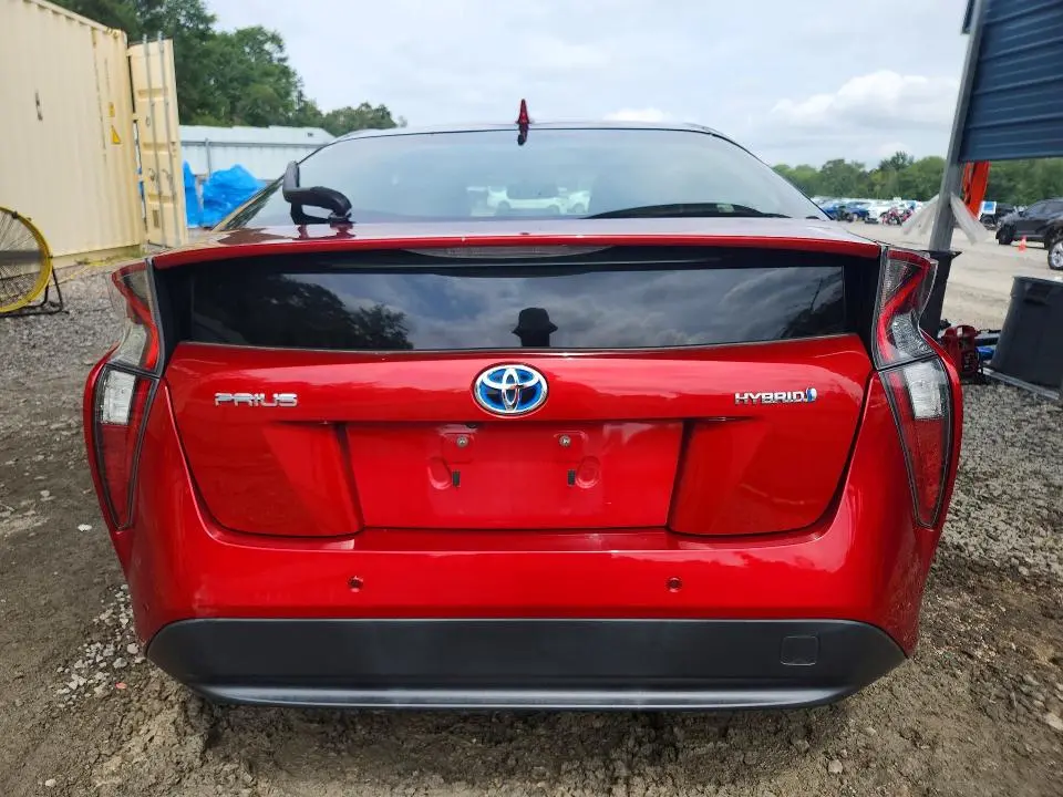 2018 TOYOTA PRIUS FOUR  