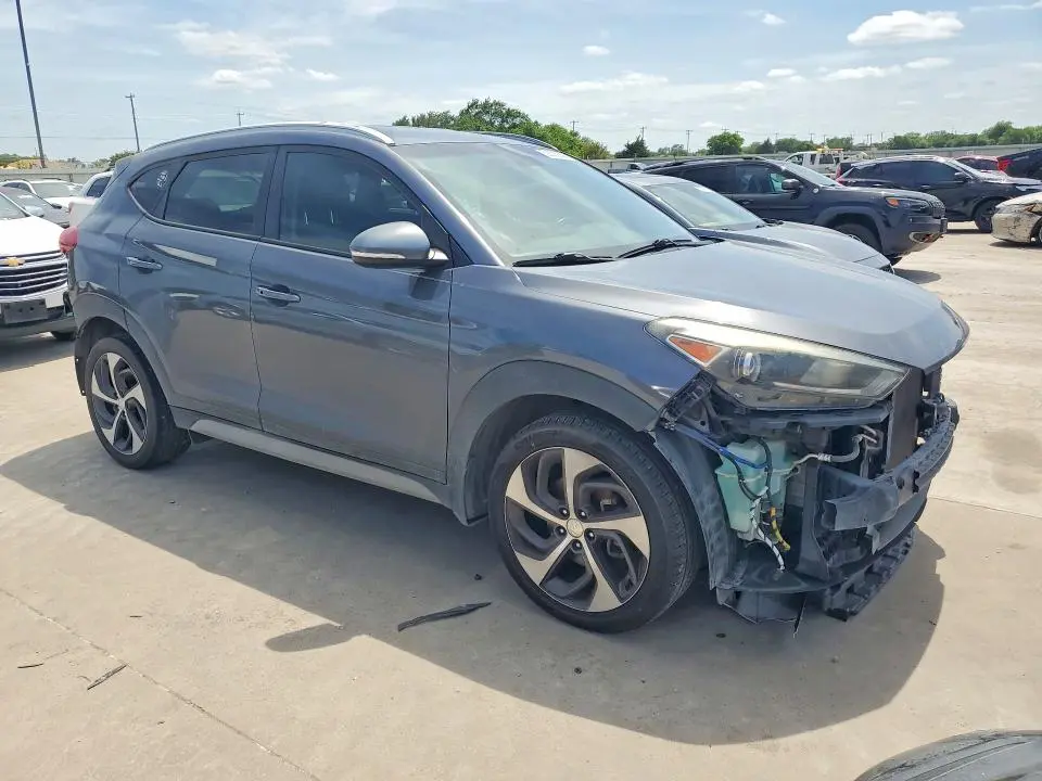2018 HYUNDAI TUCSON SPORT  