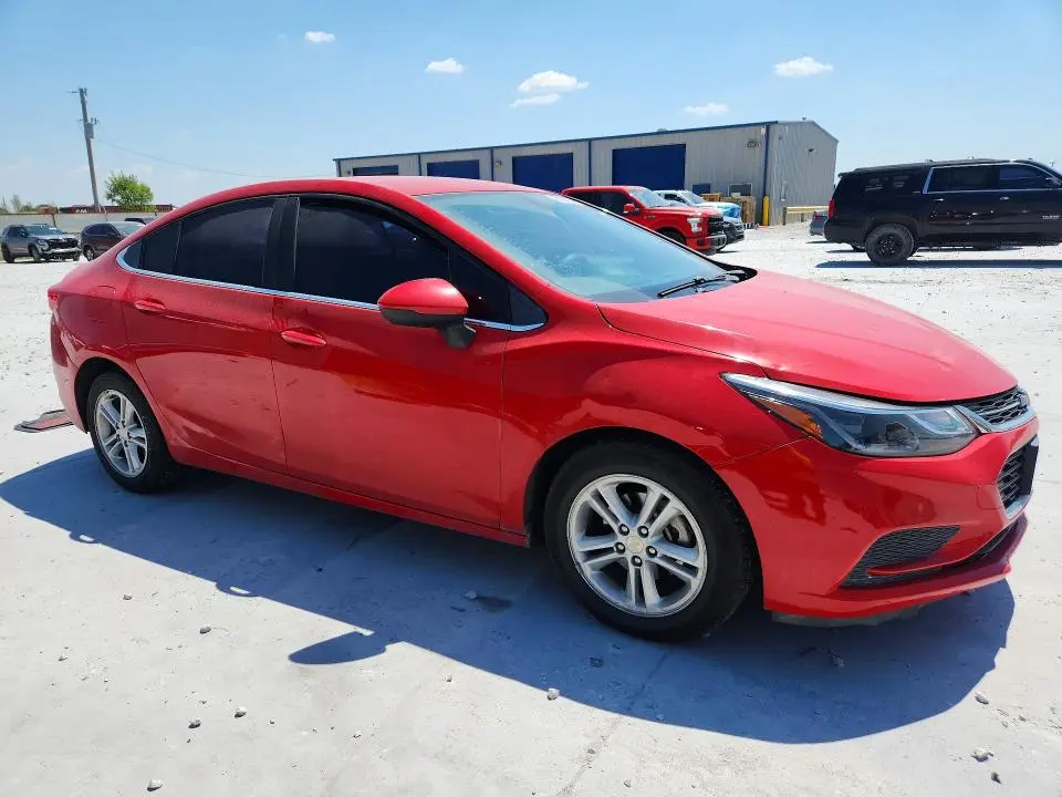 2016 CHEVROLET CRUZE LT  
