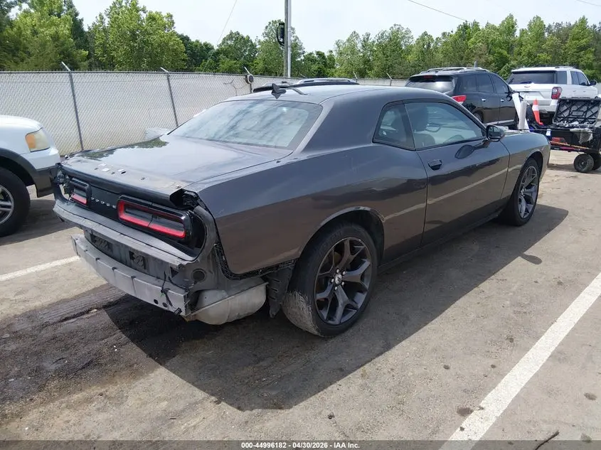 2019 DODGE CHALLENGER SXT