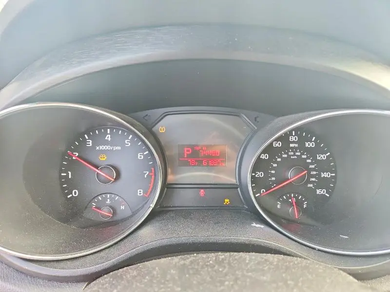 2016 KIA SEDONA LX  