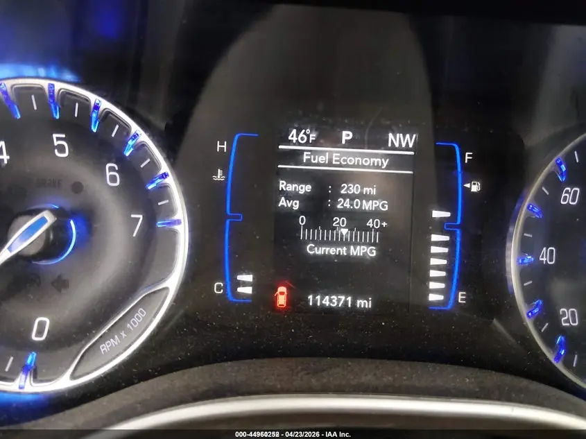 2022 CHRYSLER VOYAGER LX