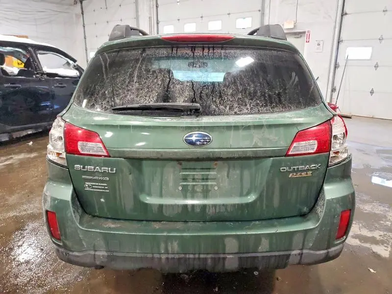 2010 SUBARU OUTBACK 2.5I LIMITED  