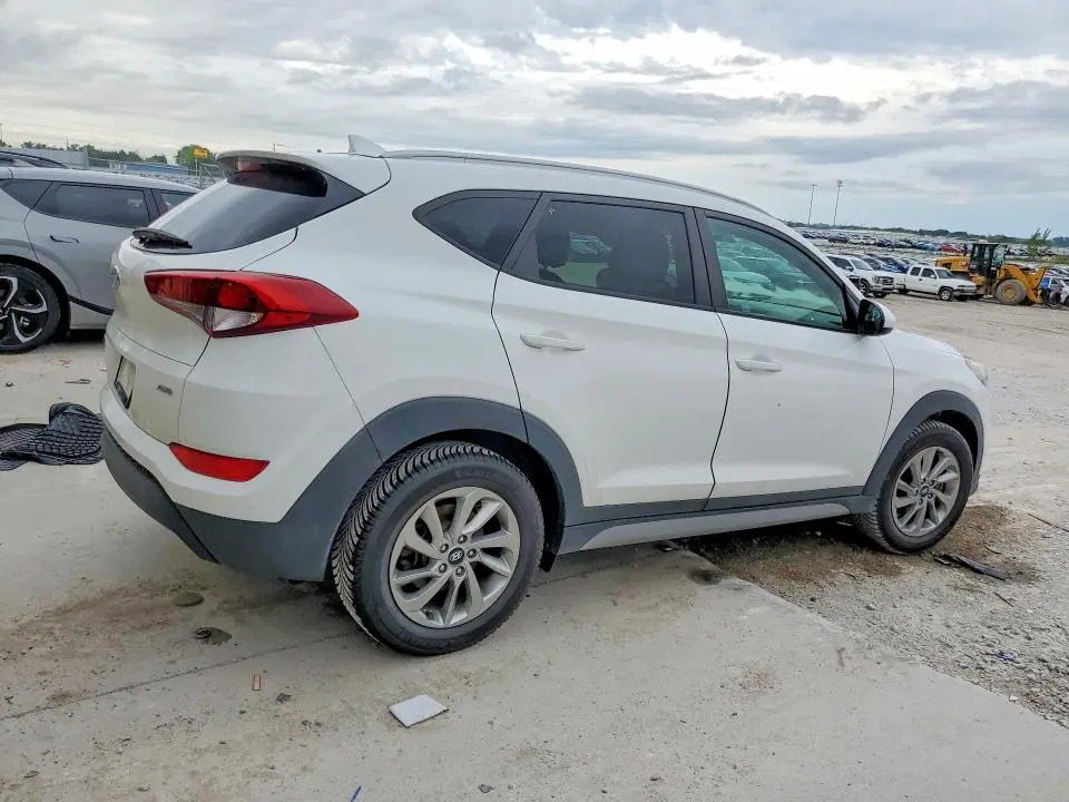2018 HYUNDAI TUCSON SEL  