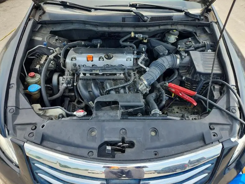 2011 HONDA ACCORD SE  