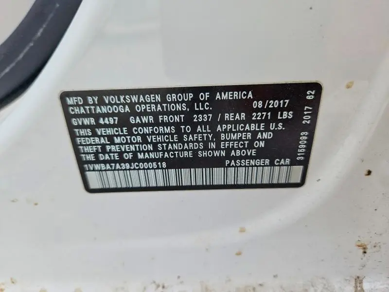 2018 VOLKSWAGEN PASSAT SE  