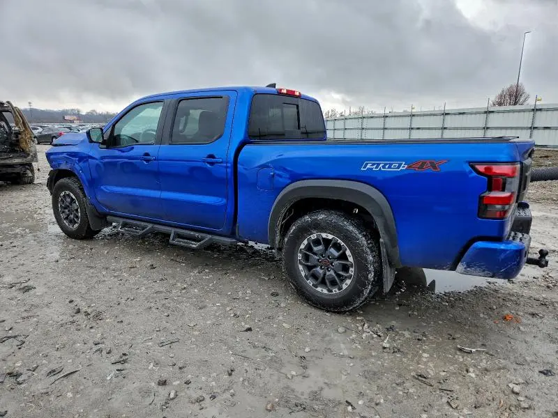 2025 NISSAN FRONTIER SV  