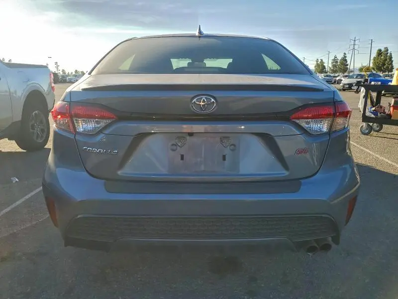 2020 TOYOTA COROLLA SE  