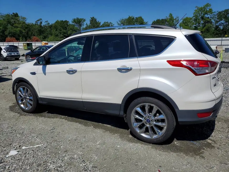 2015 FORD ESCAPE SE  
