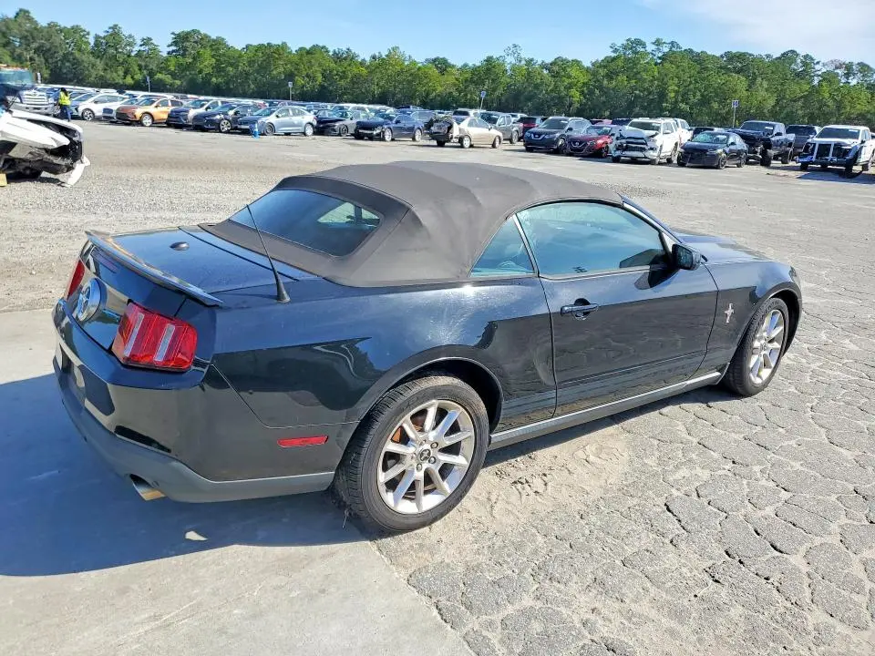 2010 FORD MUSTANG   