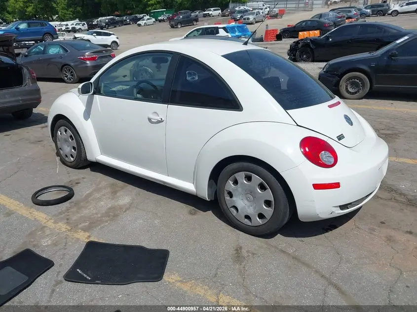 2010 VOLKSWAGEN NEW BEETLE 2.5L