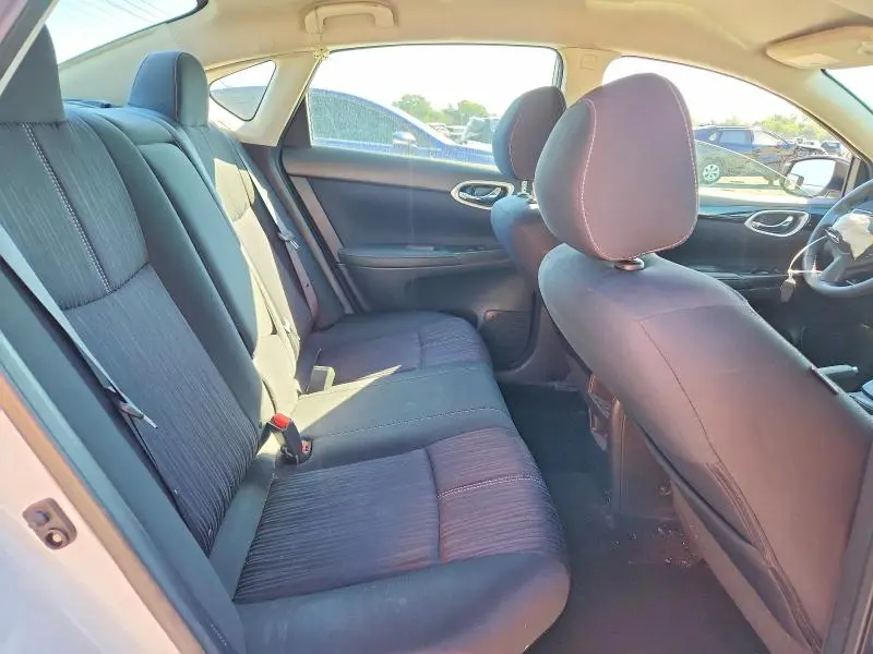 2017 NISSAN SENTRA SV  